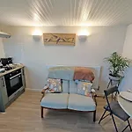 Дом отдыха Raygill Shepherds Hut *